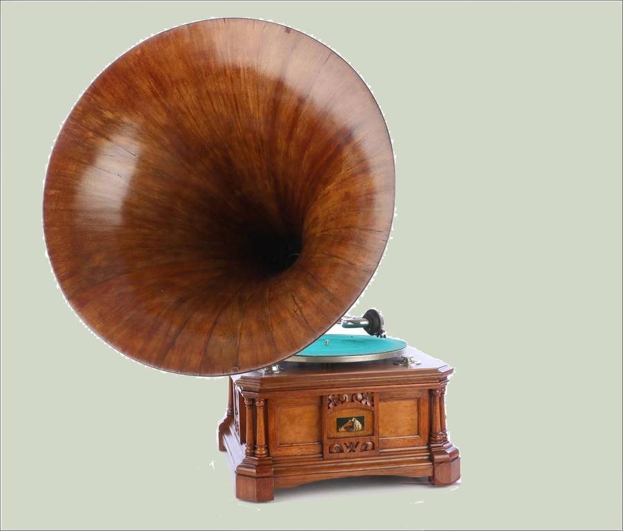 Gramófono HMV de mueble con bocina de madera